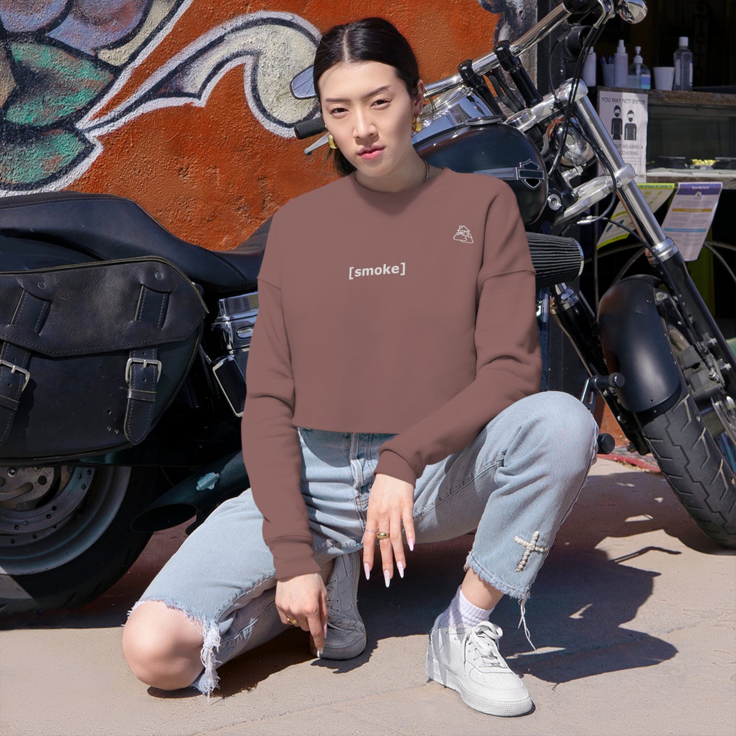 [smoke] Women's Cropped Sweatshirt